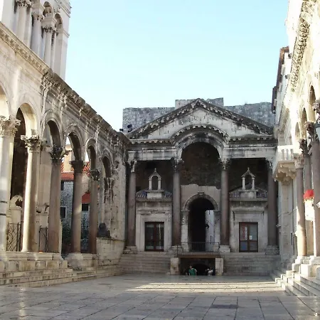 Single In The Heart Of *