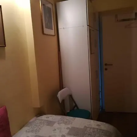 Konukevi Single In The Heart Of