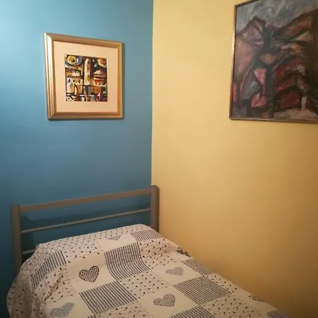 Single In The Heart Of